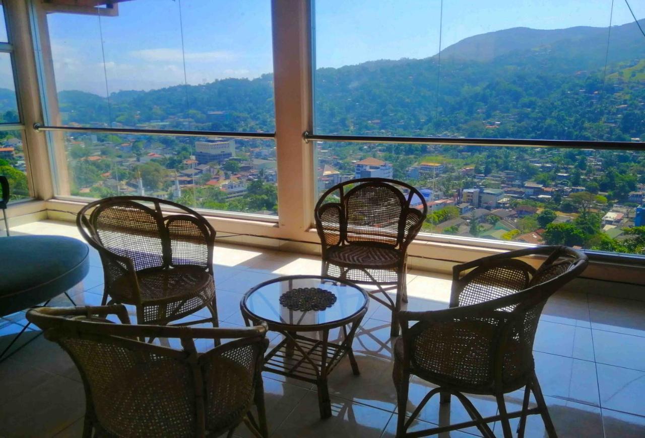 Sky Valley Hotell Kandy Eksteriør bilde